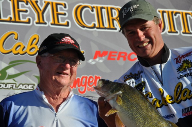 182AE26E-45CF-4E61-9AE1-305D73E67BA0