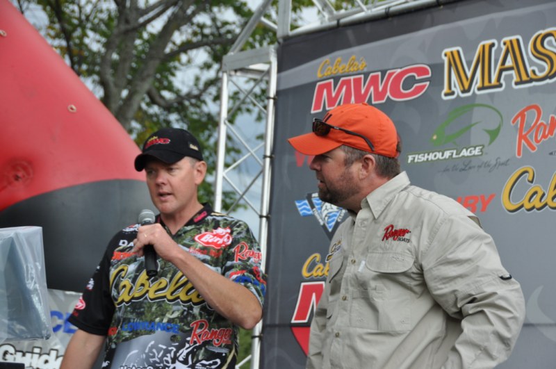 182C54F5-5E05-4C1E-93BE-B883E75793A1