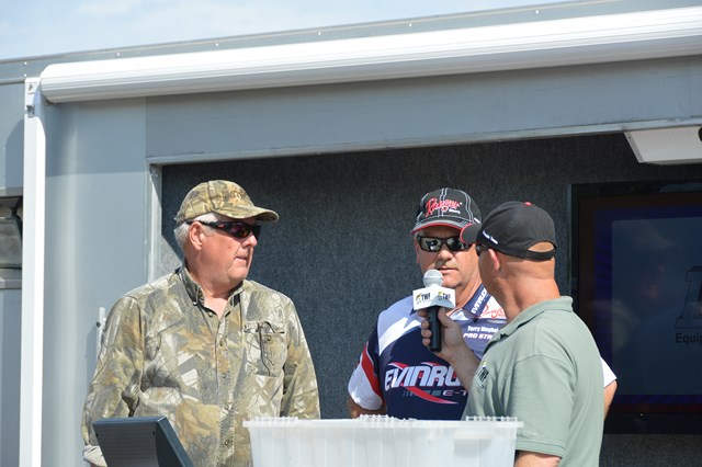 183676EA-ADE4-4F98-BD66-8A5066316EFE