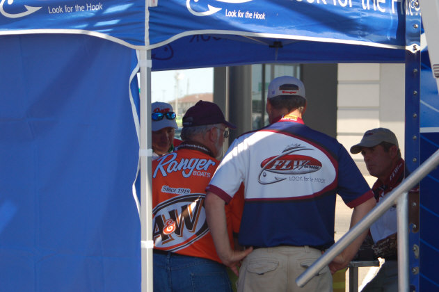 18443CAA-8BCA-4717-B4CE-D318A71DD585