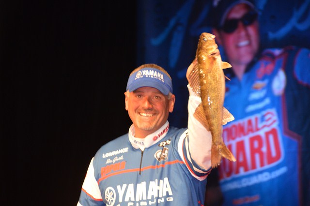 1845DFDC-49D9-48A2-973A-A38DA83F39E5