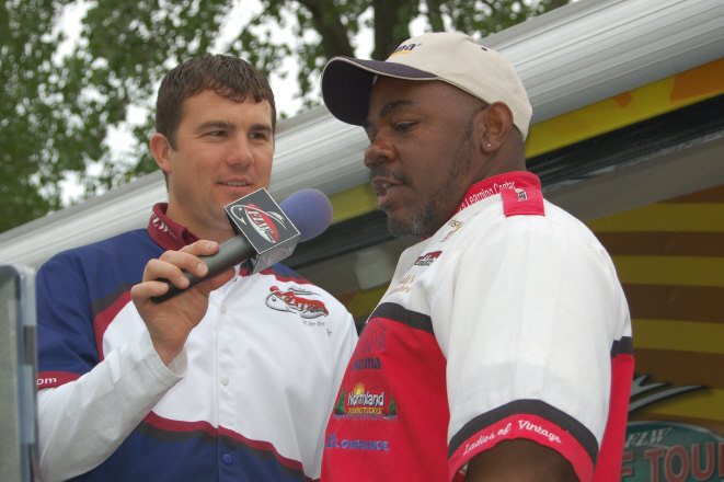 1885149A-F8FB-47B9-8C53-7249EDA08C35