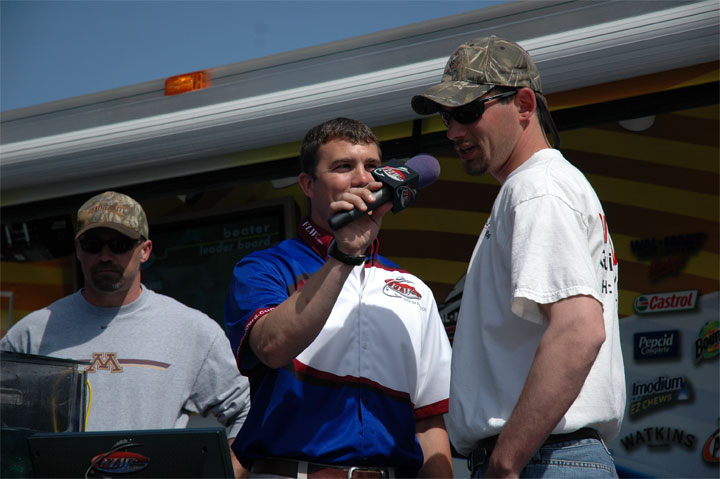 188C5C9D-D464-4EAC-9932-EA39C99E2503