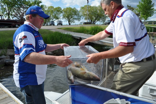 18E8EC19-6E63-4F11-A812-8E01B9001AA4