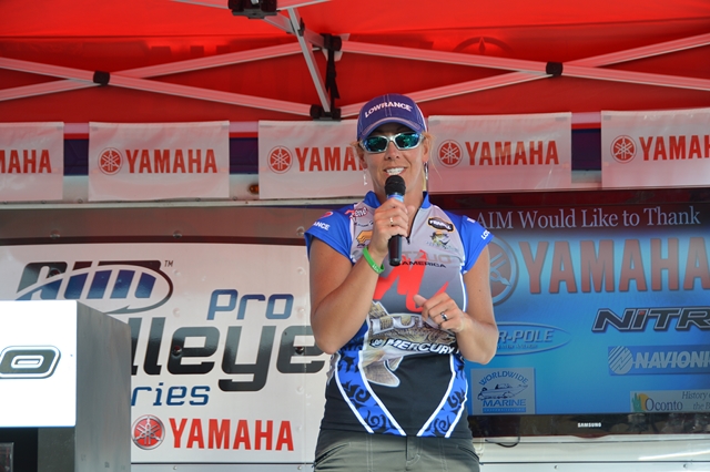 18E9D438-5A5D-413A-A292-D1A9BD76388C