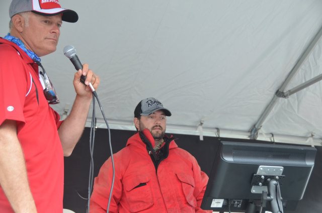 1971FCC2-93E9-4615-AA96-CD1F1CFFF6B7