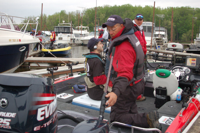 19A6C856-3660-4060-8EC4-91809907F256