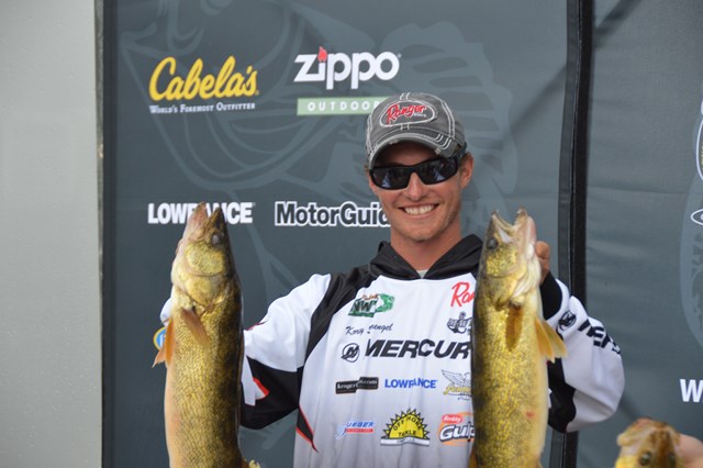 19D1B9EE-C211-4DAE-BD41-672178BB0492