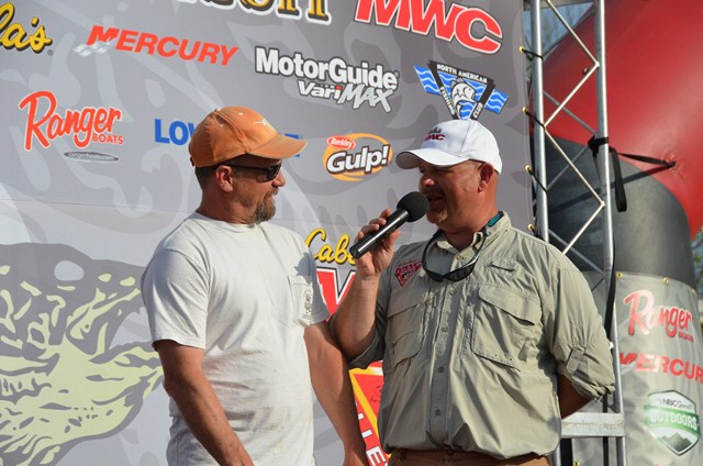 1A10254C-4667-4D2C-8869-D412B46AD6CA