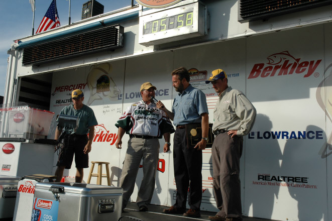 1A2BDEA6-BF2A-4F0B-9C09-F1C5758DA92D