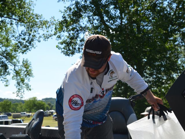 1A41E8B9-4DA5-4AFF-B908-915CCE797351