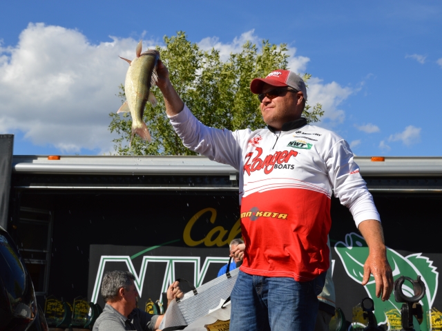 1A4B34F5-9878-4098-AB1D-A6622618A945