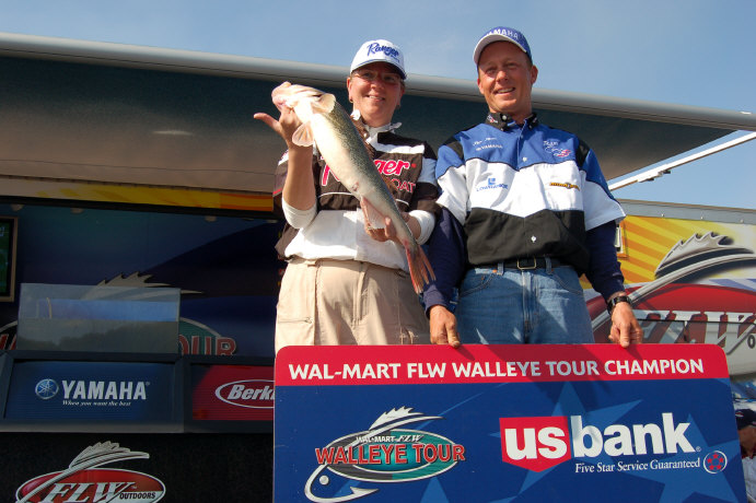 1A6EDE6D-7983-4B3A-A808-2C4739B69BBD