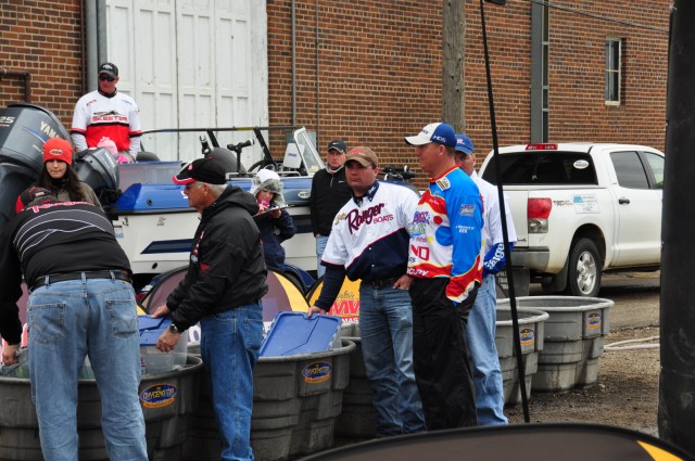 1A84A199-09A4-44FA-A8EC-C69B1E030595