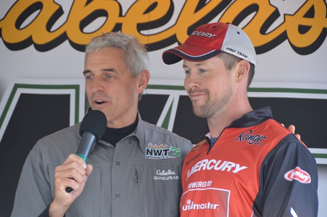 1A850331-2AA7-43E5-89BB-E9D582791D2C