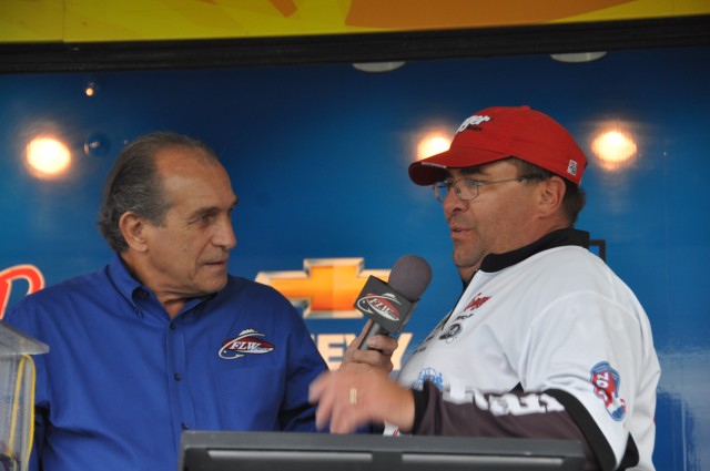 1AAAA520-4F77-4C9D-B2FC-FB88D3BB9332