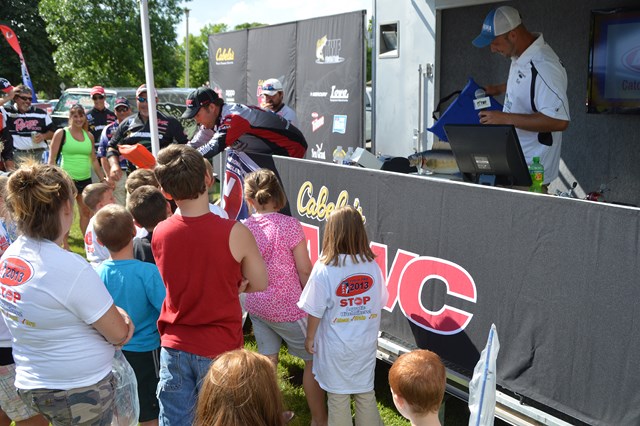 1AAF840E-0E03-4F17-9351-388E4C243D70