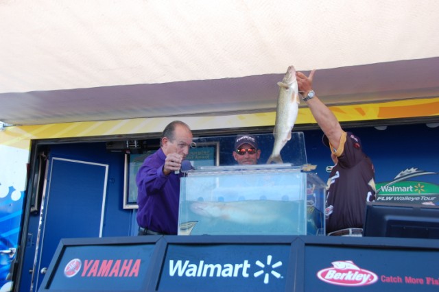 1AE8ABE4-B781-41D9-B0A3-B036E18CBA1A