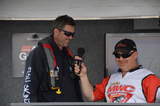 1B089252-13BD-48D0-AA76-B2128B96A505