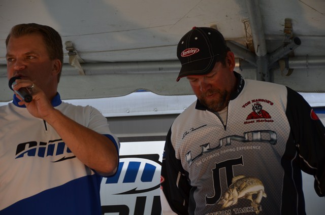 1B0C3FA2-936B-4FC6-BF03-1CCC21014426