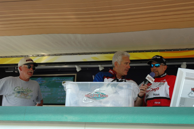 1B3B0B0B-8F19-44A7-928F-E33D27190F02