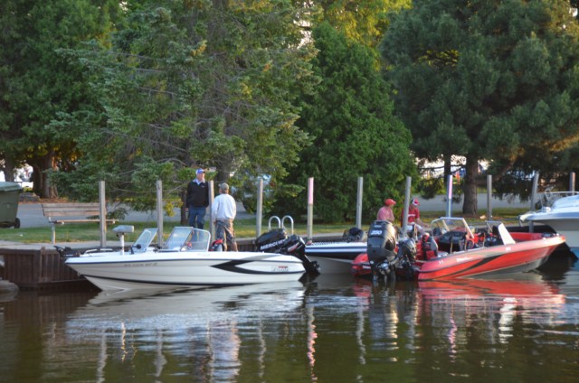 1B4BADB2-6CC6-4A08-AD5E-1863C32BD3AC