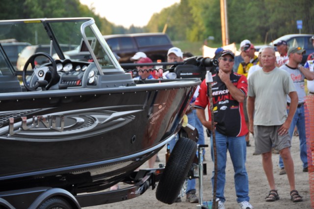 1B6C933F-7260-4088-8ED7-B3D8875DAE3E