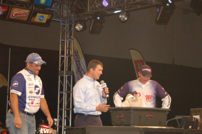 1B8F183D-0F04-4265-8D4F-909972230BD1