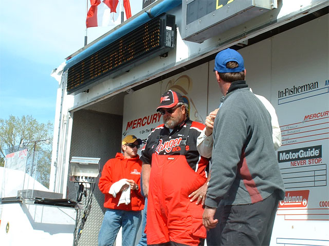 1B9F2C72-8C31-420E-BFB1-5C86D7E67510