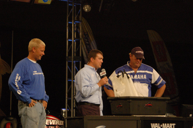 1BAF95E8-7BA7-4948-A69A-9EB9F1EF8301