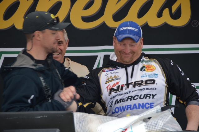 1BB72188-1F69-4233-AAB7-F20FD4100A56