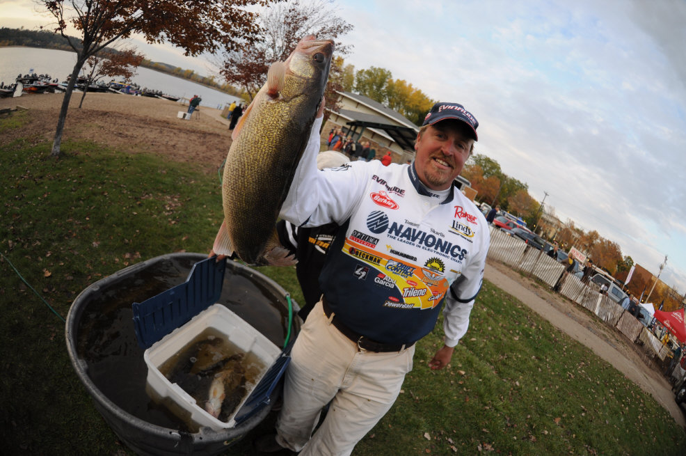 1BB80F4B-D40C-415E-ABA3-F187DB2B18B9