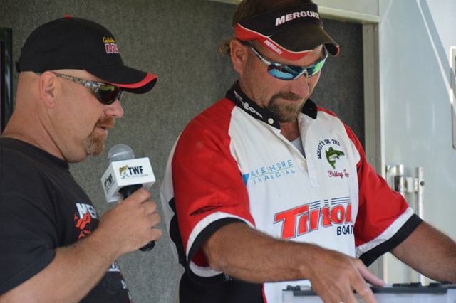 1BD8F524-84DE-4EBC-A7BF-F6FBA360285D