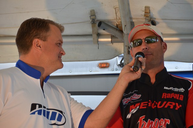 1BE9E9EC-29C3-424B-8CAC-2AEBA24ACC48