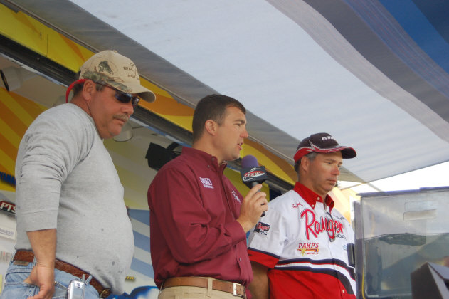 1C28A448-7CD1-49B8-BA3C-5229D0CF39EC