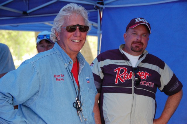 1C9762A0-0E9F-4E4E-B781-E41E4661FB6F