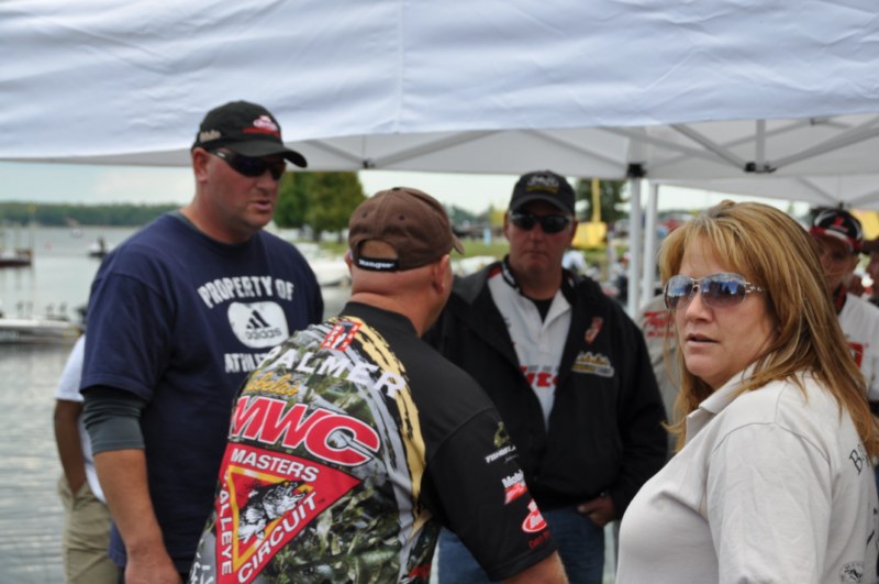 1C97864D-C2ED-44DE-A567-760E790C6DF9