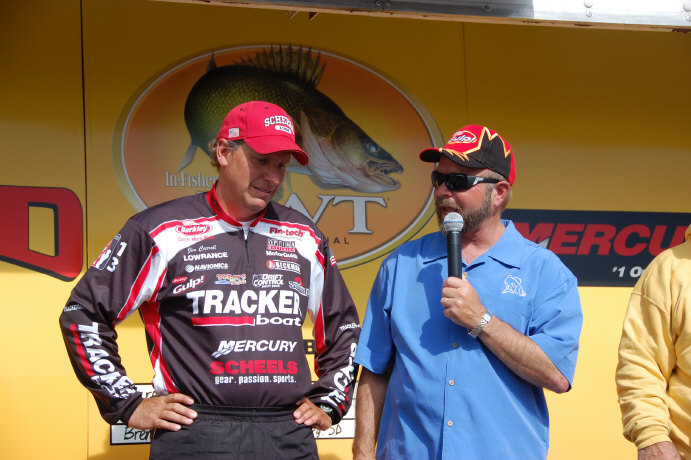 1CC8DBD7-9C7D-4BD9-92E0-956F00FC2378