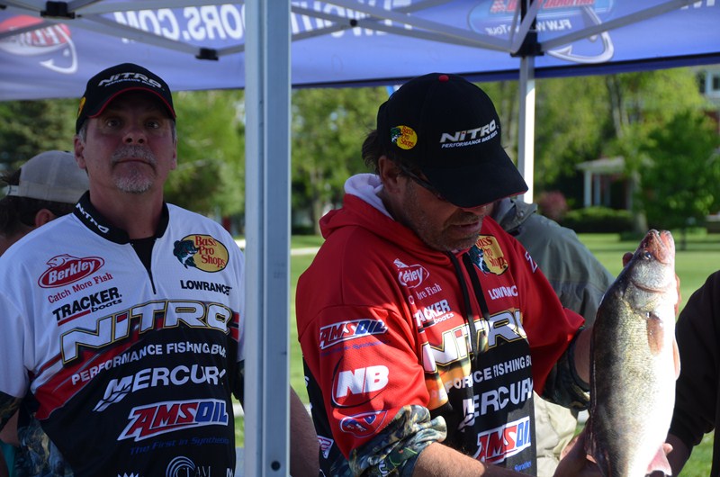 1D09C342-8F67-42BF-805F-CC398B082243