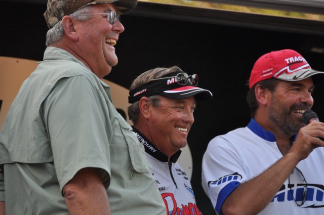 1D4C12A2-92FD-41B9-AFFB-146CD05F5429