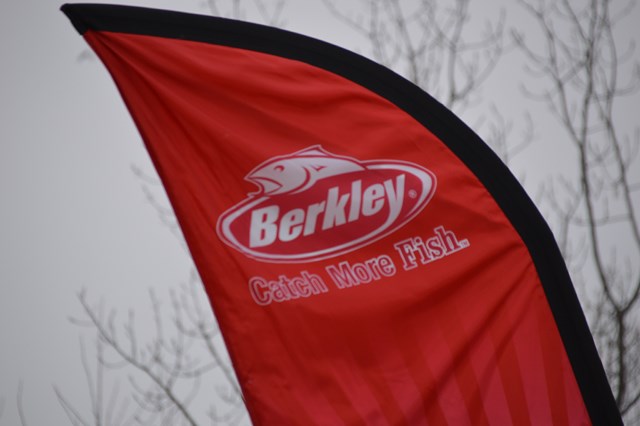 1D601AEF-98BD-47F7-A862-E01370A86C84