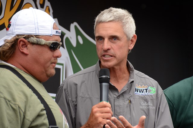 1D8B0463-DA26-499A-B498-8F906D072CAD