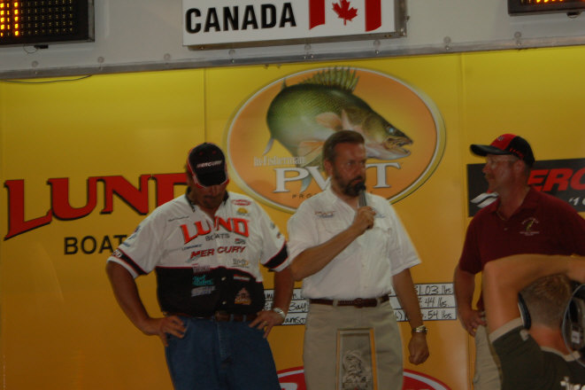 1D9E2D9C-ADCC-4C16-BEFF-56ADB0AC5B3B