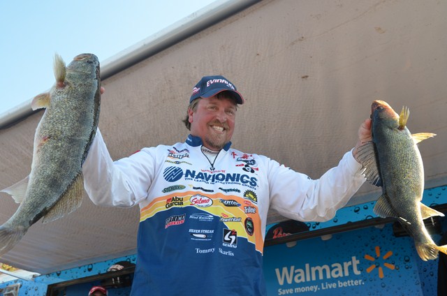 1DC020DB-16B7-425E-95E6-23759E4676C2