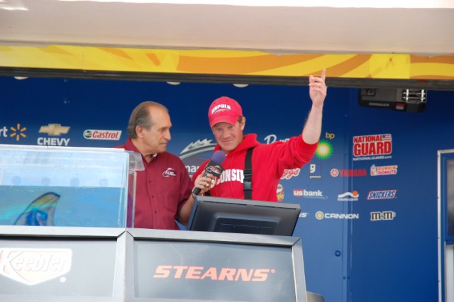 1DCE57F2-39C5-4B5B-9A55-349949F03579