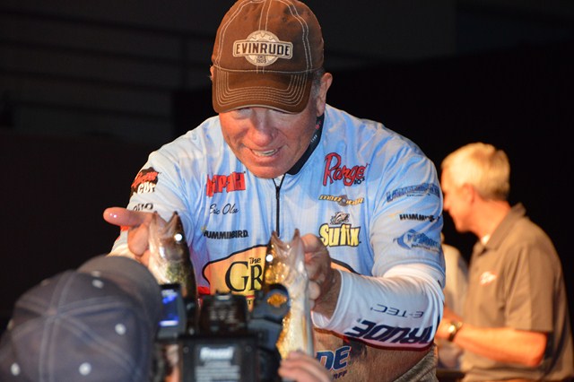 1DE2452E-B282-48E4-9860-9EFC417C92CE