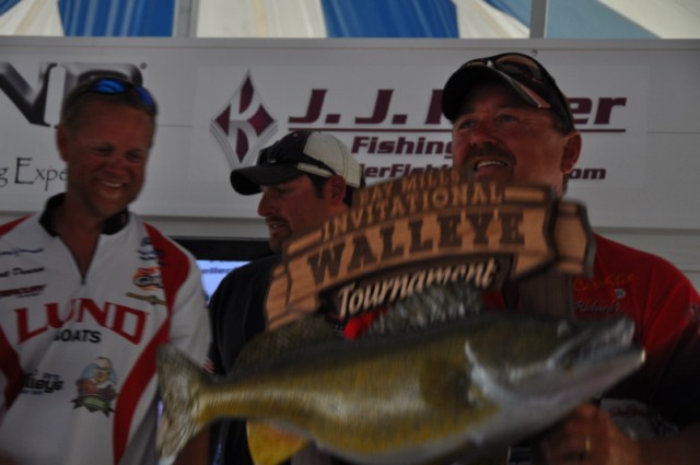 1DF0164C-5F1B-42CE-B843-264766862E1C