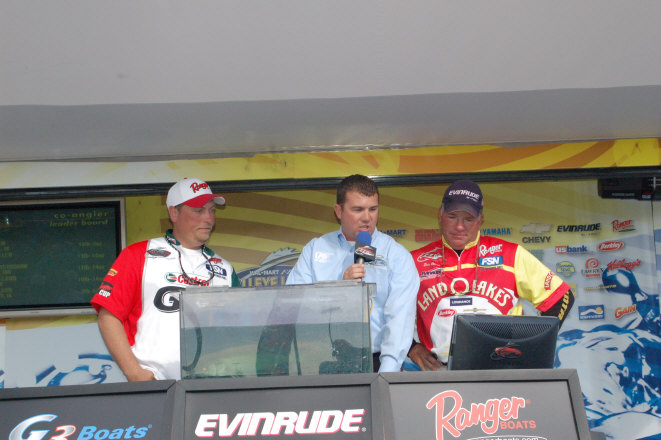 1E14B837-5591-4471-A189-8A521433AC06