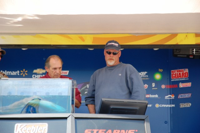 1E29B1D7-BB11-4586-9402-9B8336F3FA63