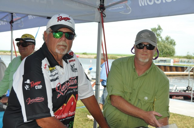 1E366CCA-BD58-4A68-8425-A07C16721D09